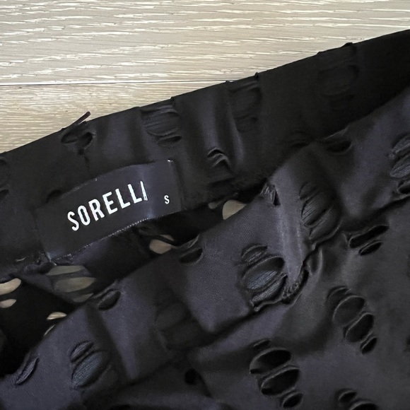 Sorella Boutique Black Open Pattern Set - Picture 3 of 4